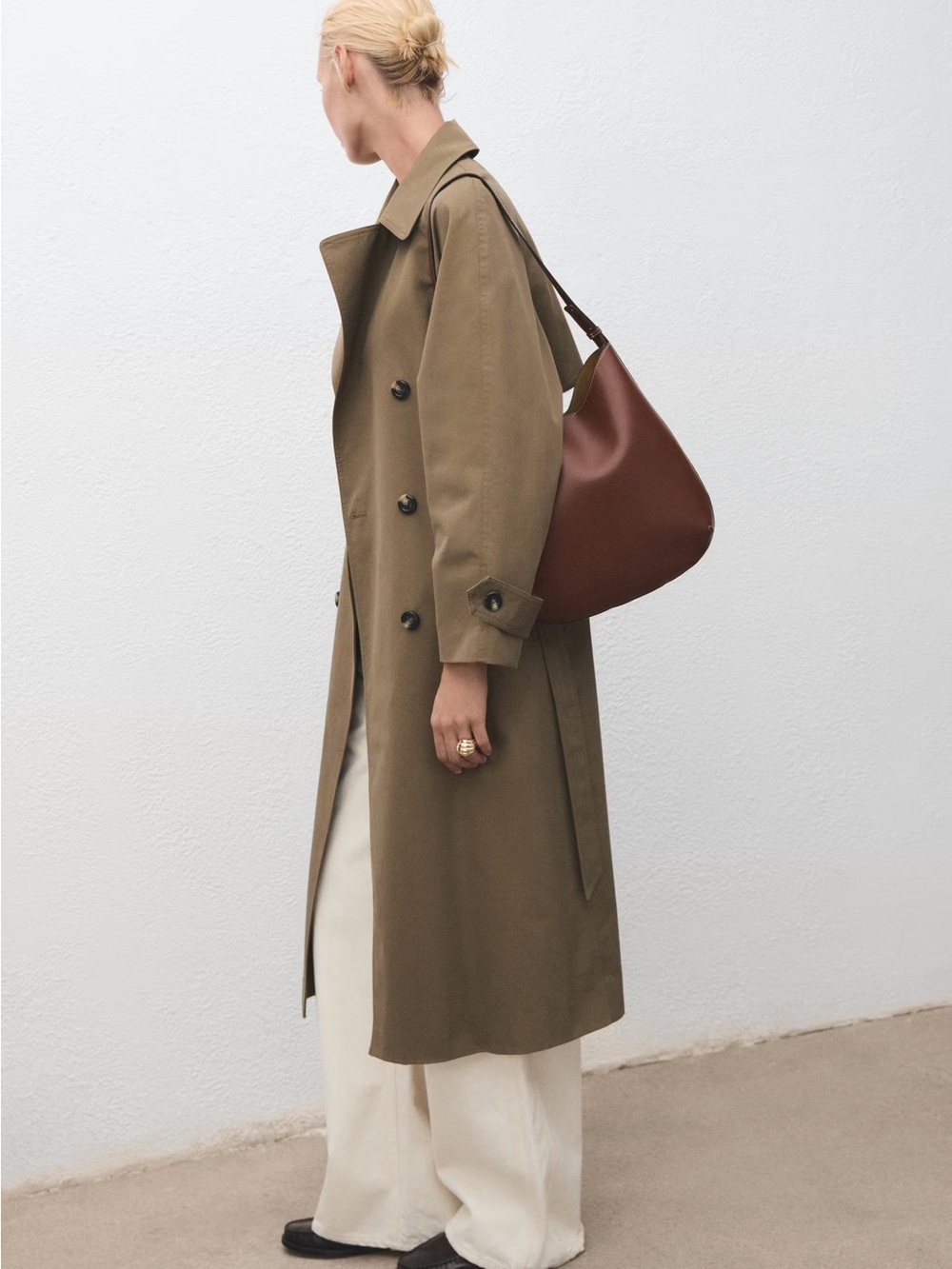 Mango Large Oval Shoulder Bag in Brown
